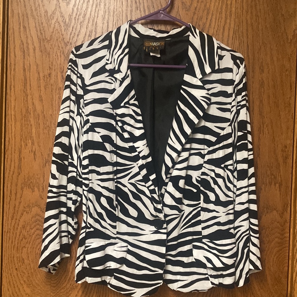Lightweight Zebra Print Jacket - image 6